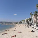Salsa Studio Terrasse & Parking A 100M Des Plages Juan-Les-Pins アパート